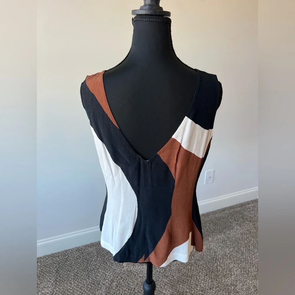 Kate Spade New York Tatiana Rio Swirl Crepe sleeveless top Size 4